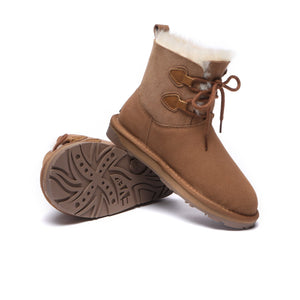 Chelsea Women Lace-up UGG Boots