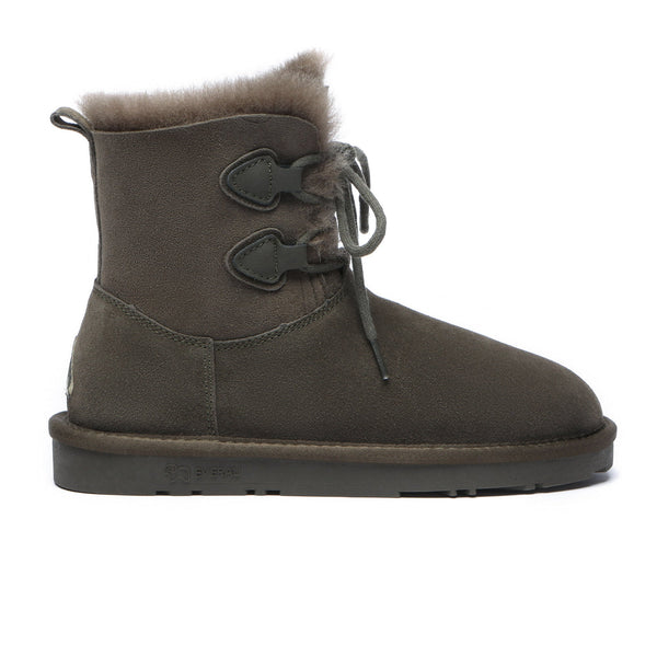 Chelsea Women Lace-up UGG Boots